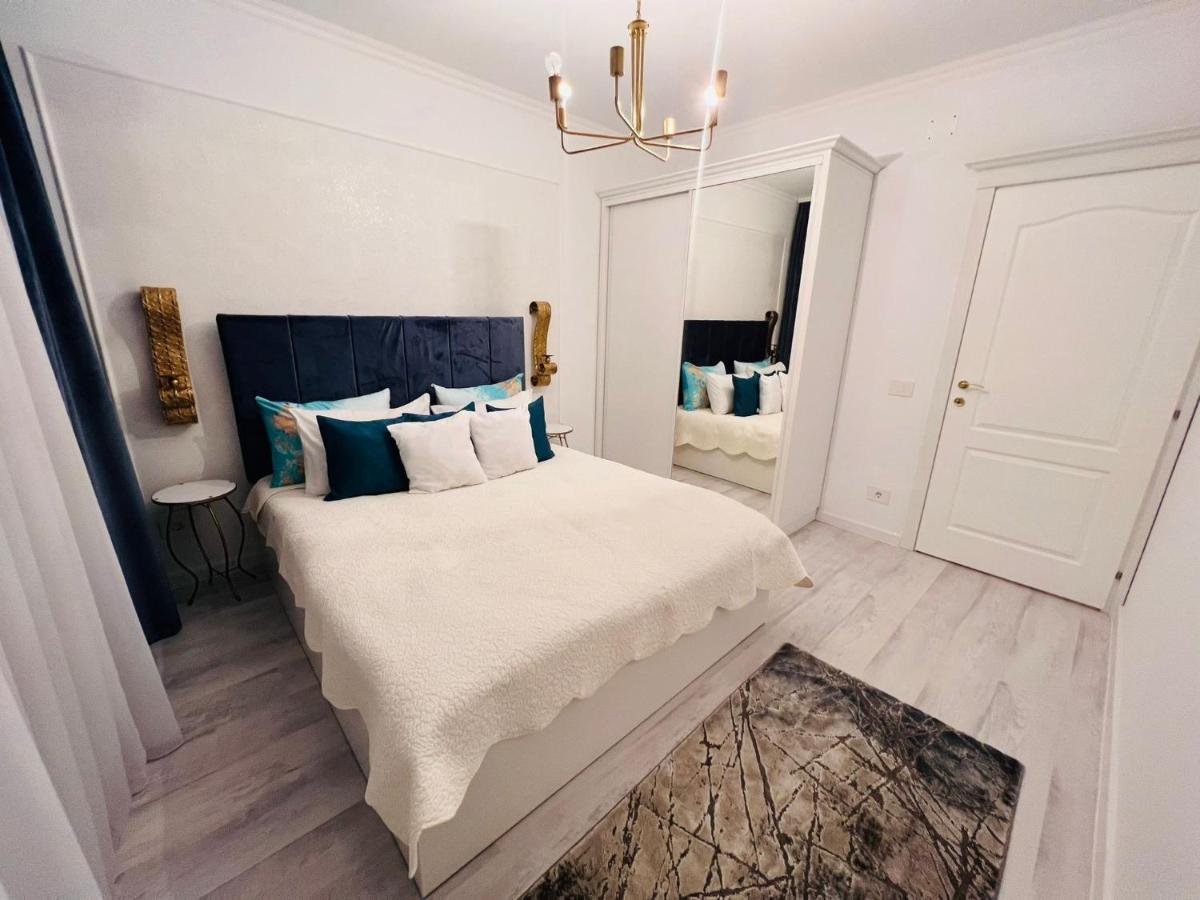 Apartament Larysse Орадеа Екстериор снимка